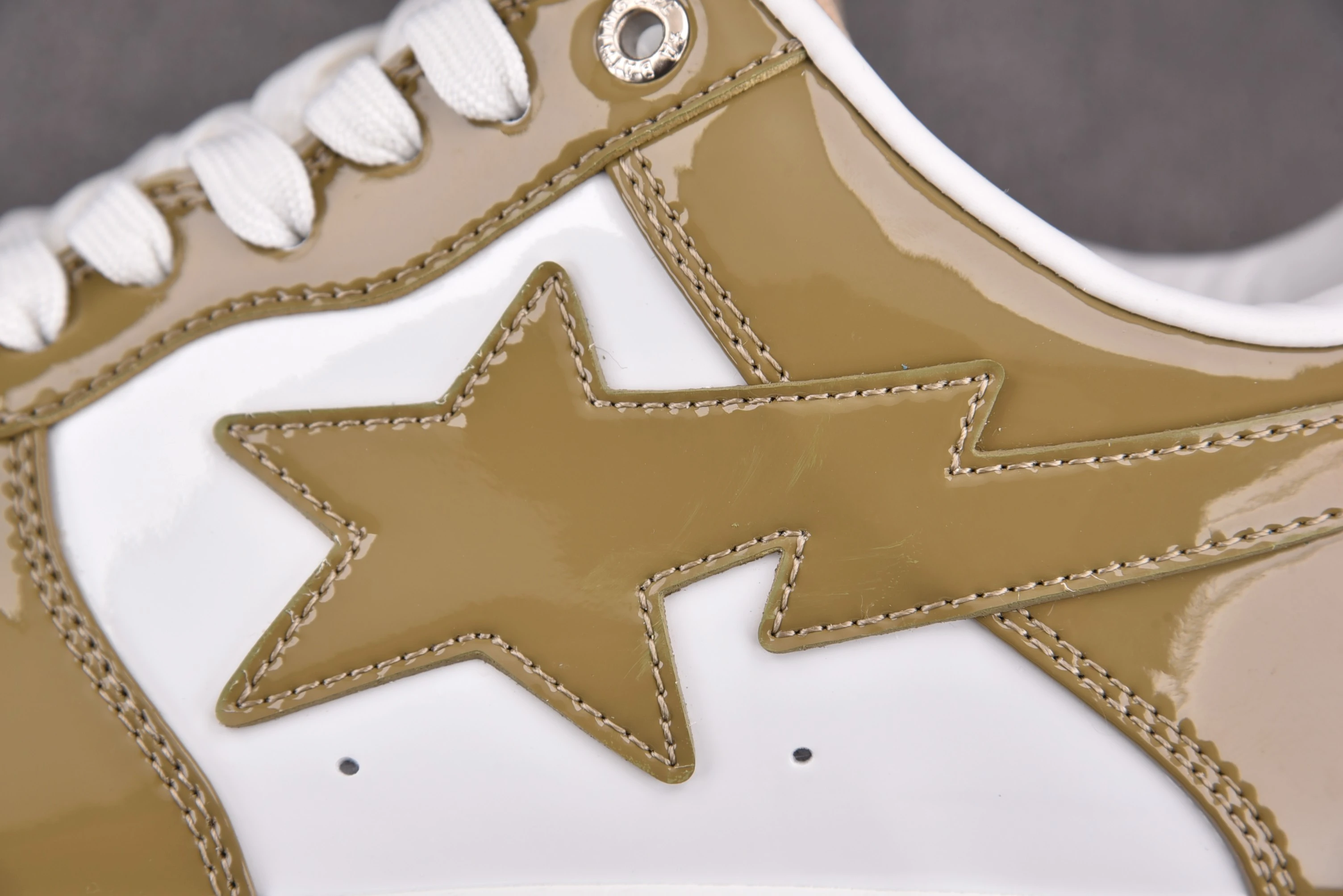 A Bathing Ape Bape Sta Patent Leather White Khaki (2023)