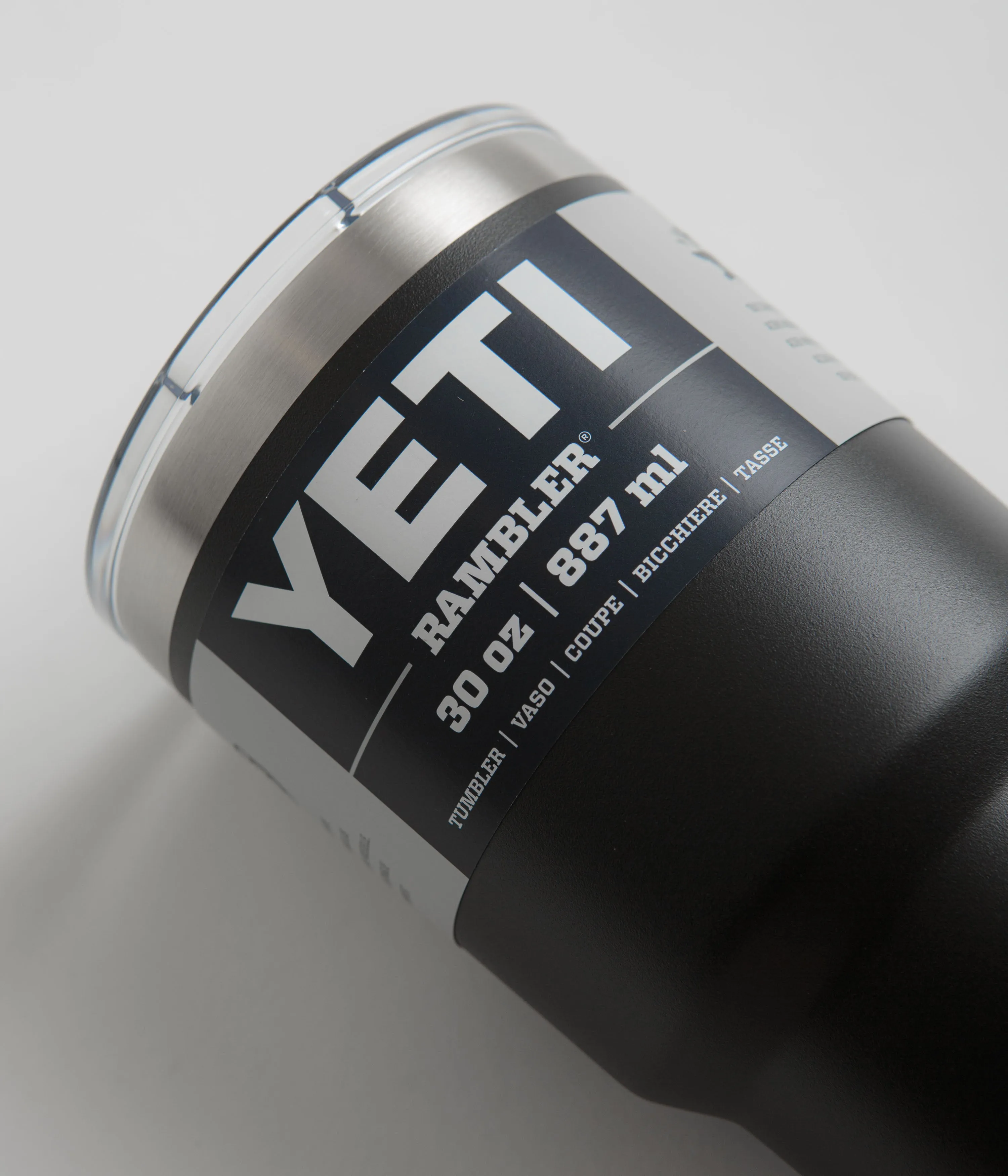 Yeti Rambler Tumbler V2 30oz - Black